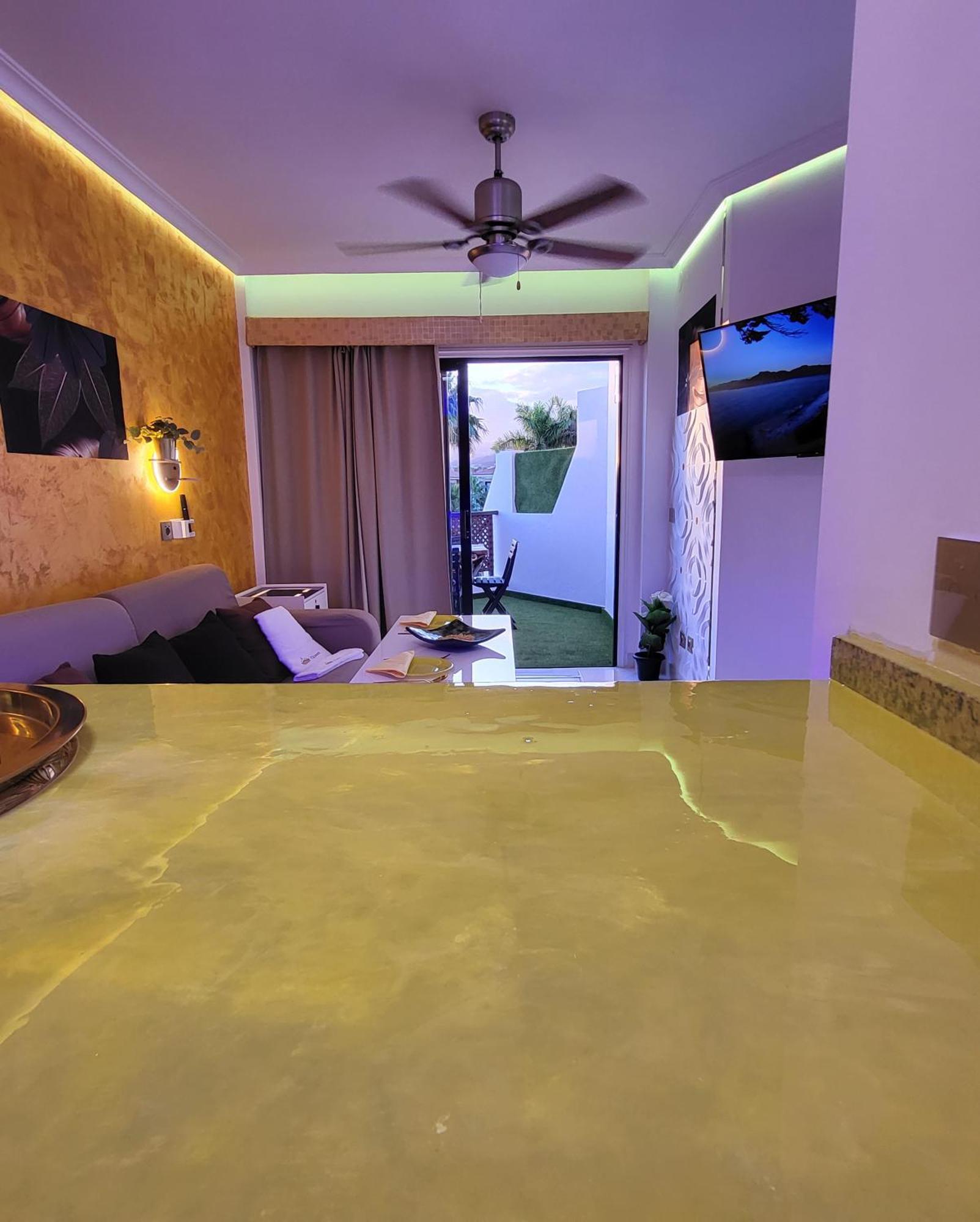 Moderno Y Luminoso Atico Con Vistas Y Piscina San Miguel de Abona Exterior foto