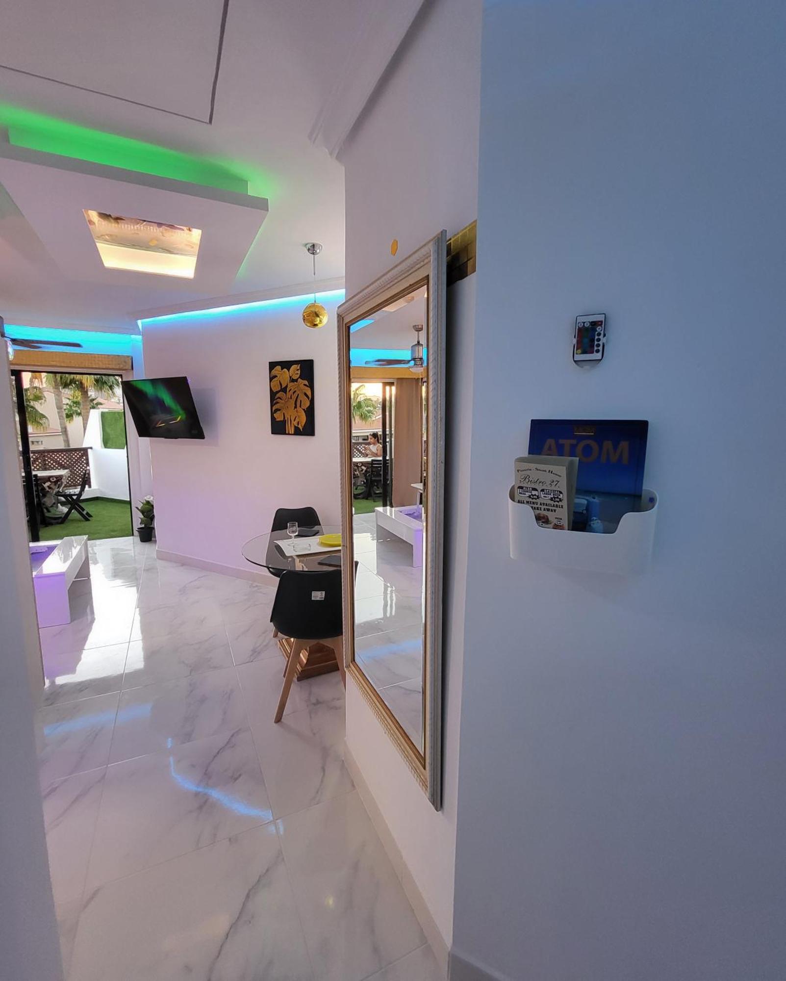 Moderno Y Luminoso Atico Con Vistas Y Piscina San Miguel de Abona Exterior foto